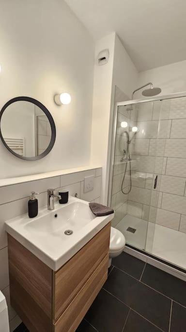 Superbe Appartement 2 Chambres Au Coeur De Pau Ngoại thất bức ảnh